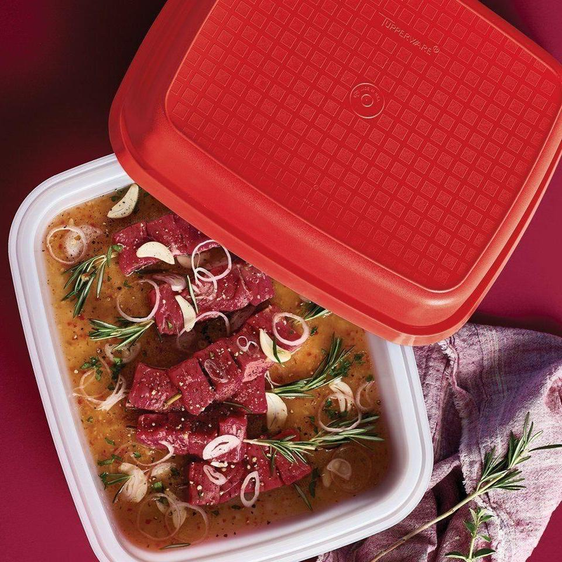 Tupperware Season-Serve® Container image 2